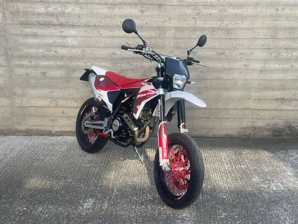 Fantic Motor XMF 125 Motard Performance 4T (2023 - 24)