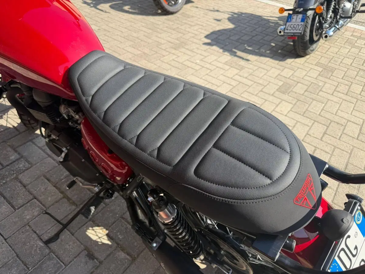 Triumph Bonneville T100 (2008 - 16) (8)