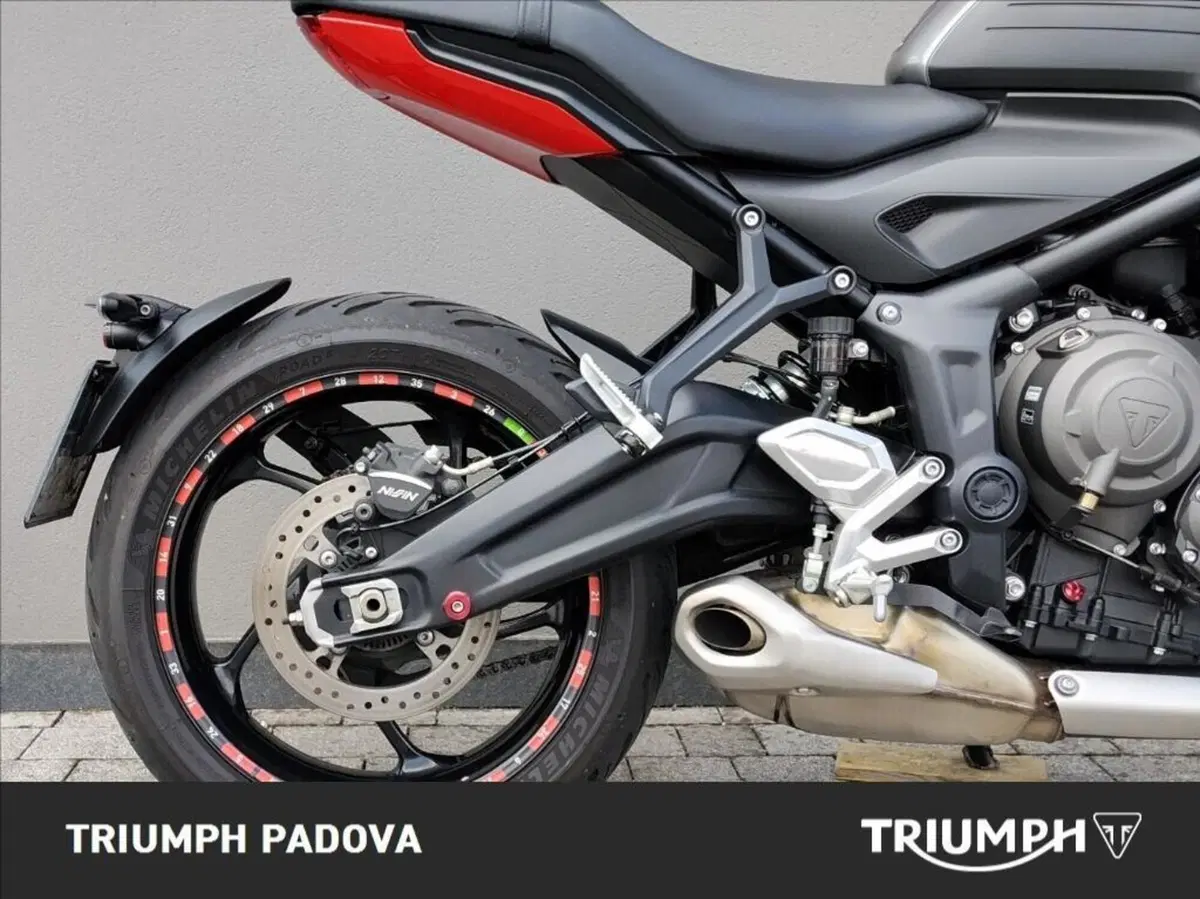 Triumph Trident 660 (2021 - 24) (2)