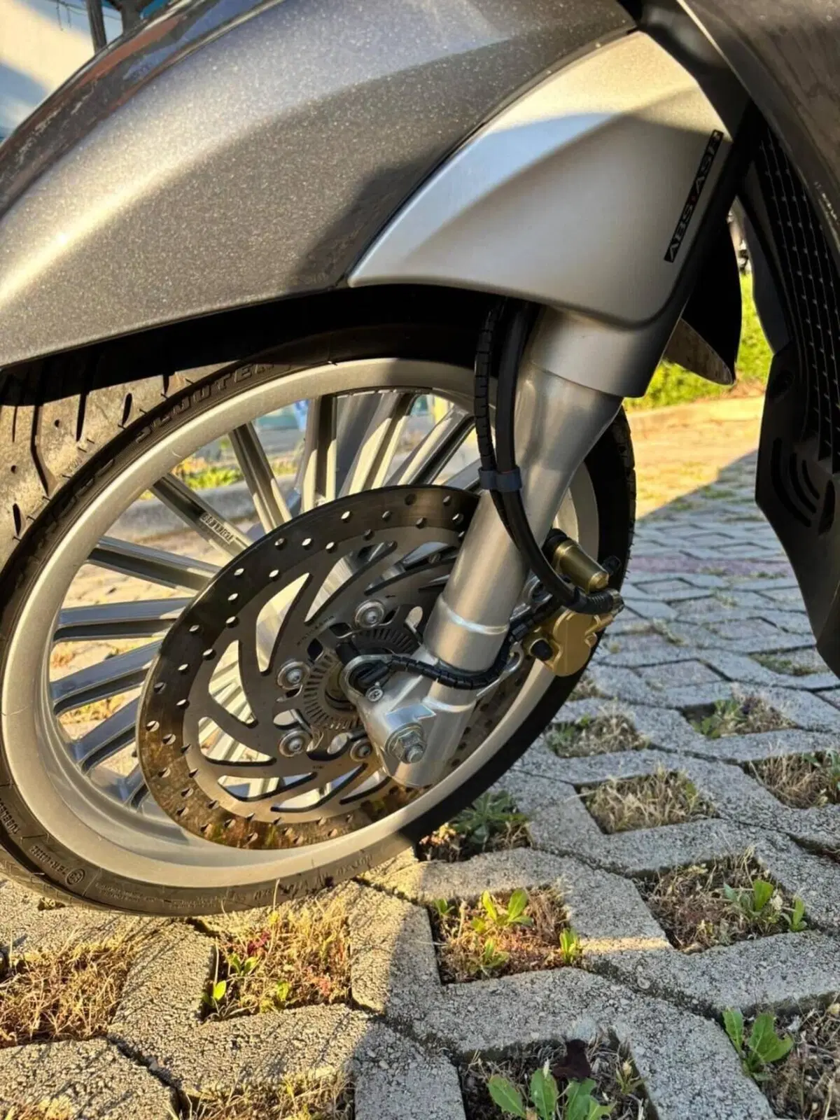Piaggio Beverly 300 i.e. ABS-ASR (2016 - 20) (7)