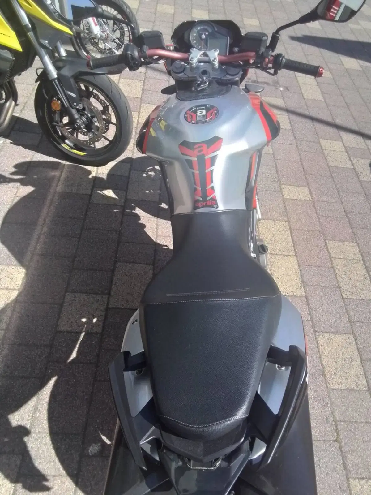 Aprilia Shiver 750 (2010 - 16) (13)