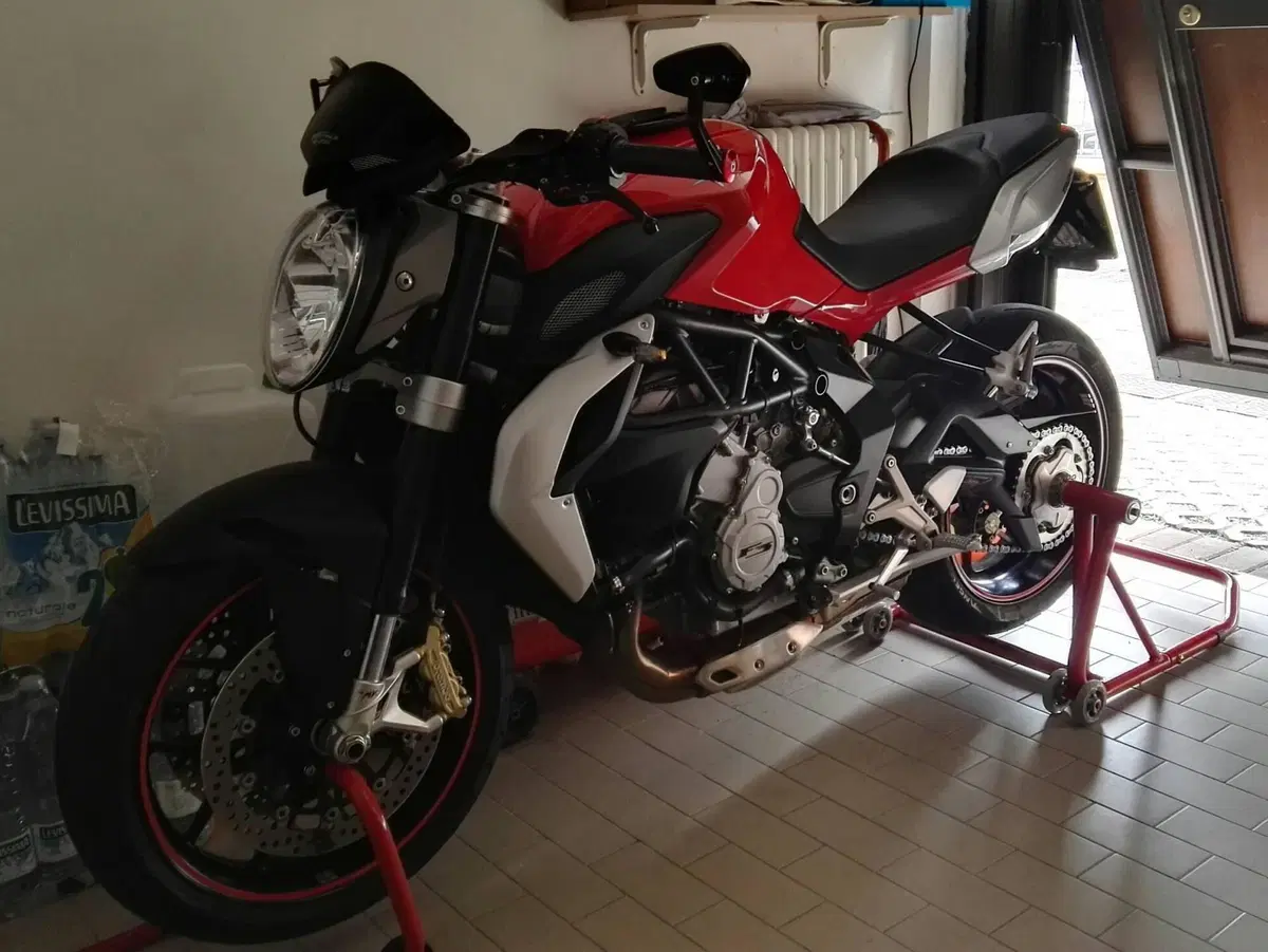 MV Agusta Brutale 675 EAS (2011 - 14) (6)