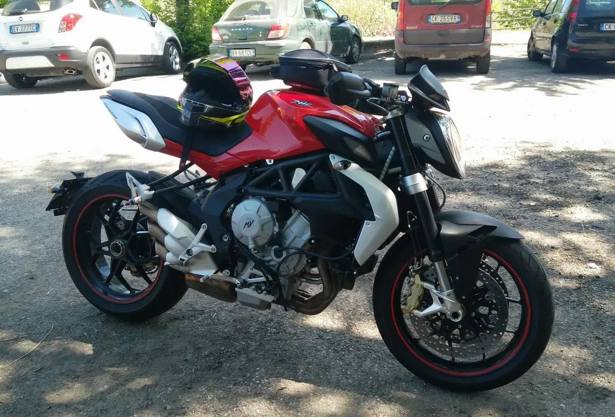 MV Agusta Brutale 675 EAS (2011 - 14) (8)