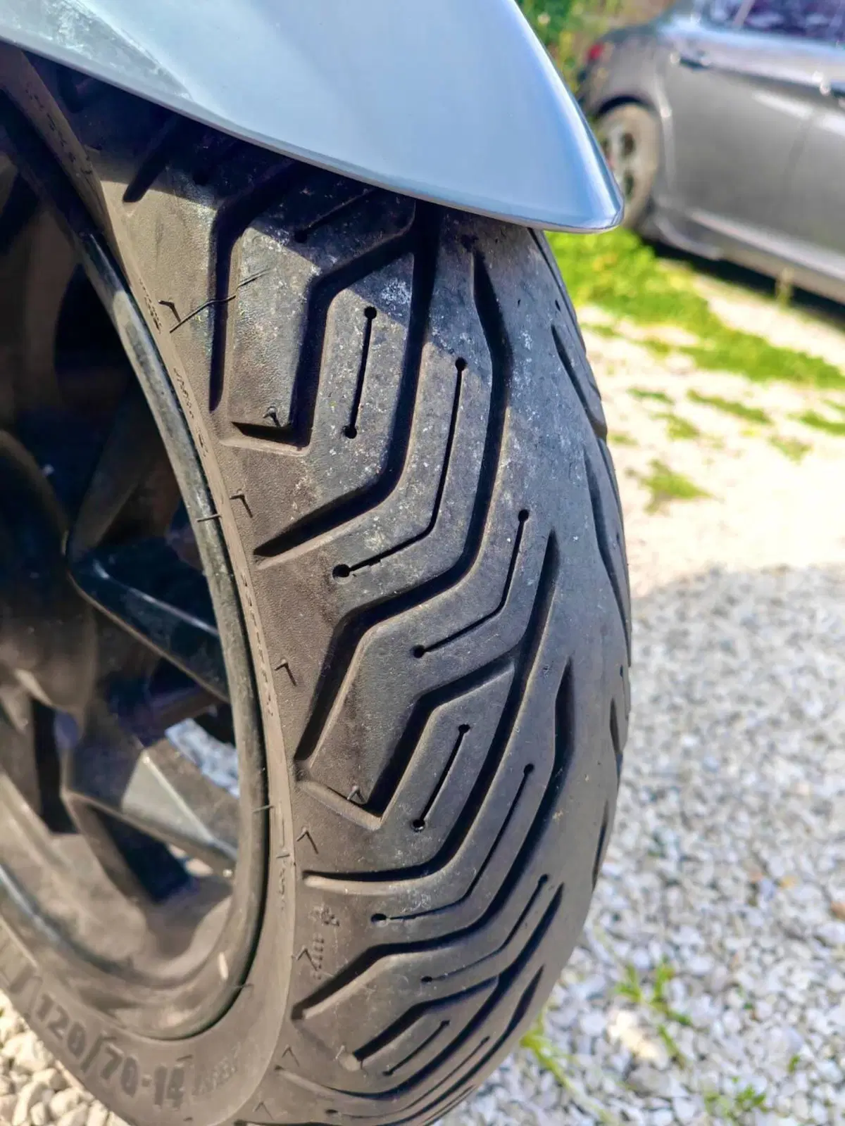 Sym Joymax 300 Z+ (2021 - 24) (2)