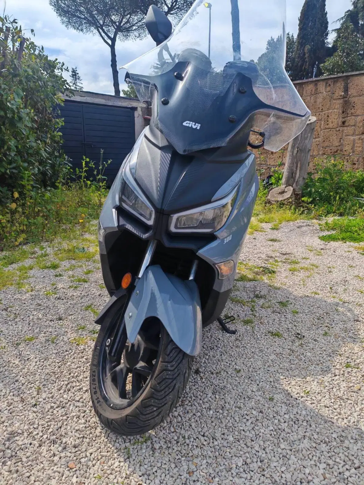 Sym Joymax 300 Z+ (2021 - 24) (5)