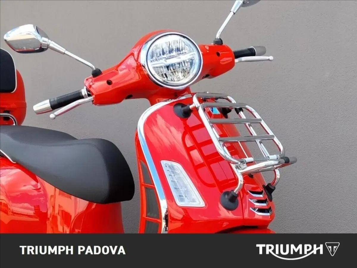 Vespa GTS 300 (2023 - 24) (5)