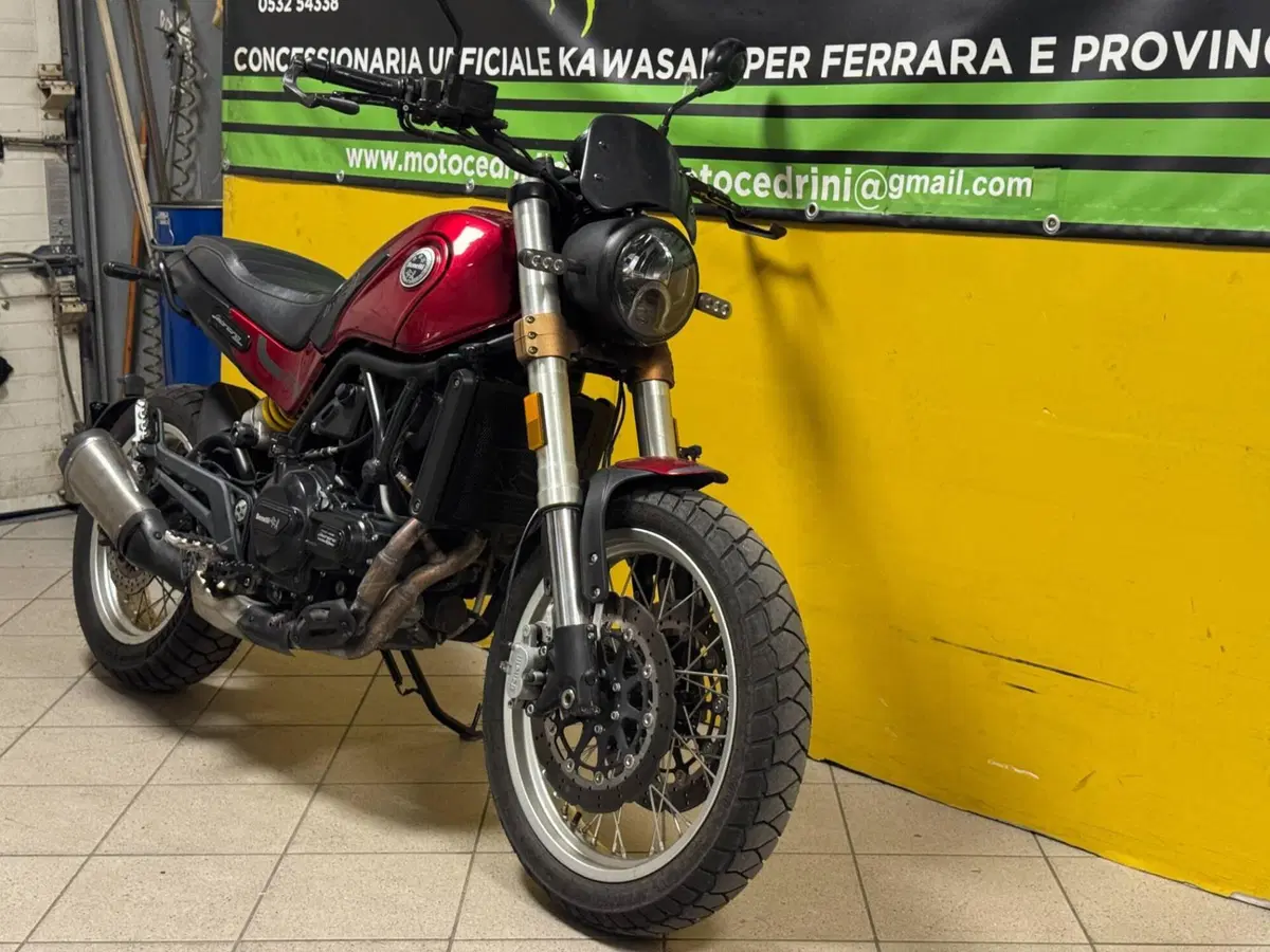 Benelli Leoncino 500 (2021 - 25) (5)