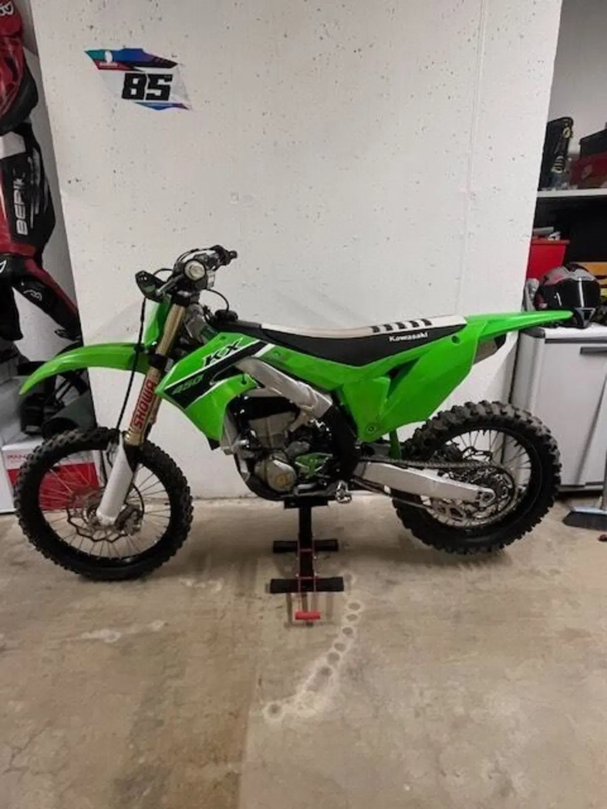 Kawasaki KX450F (2023) (6)