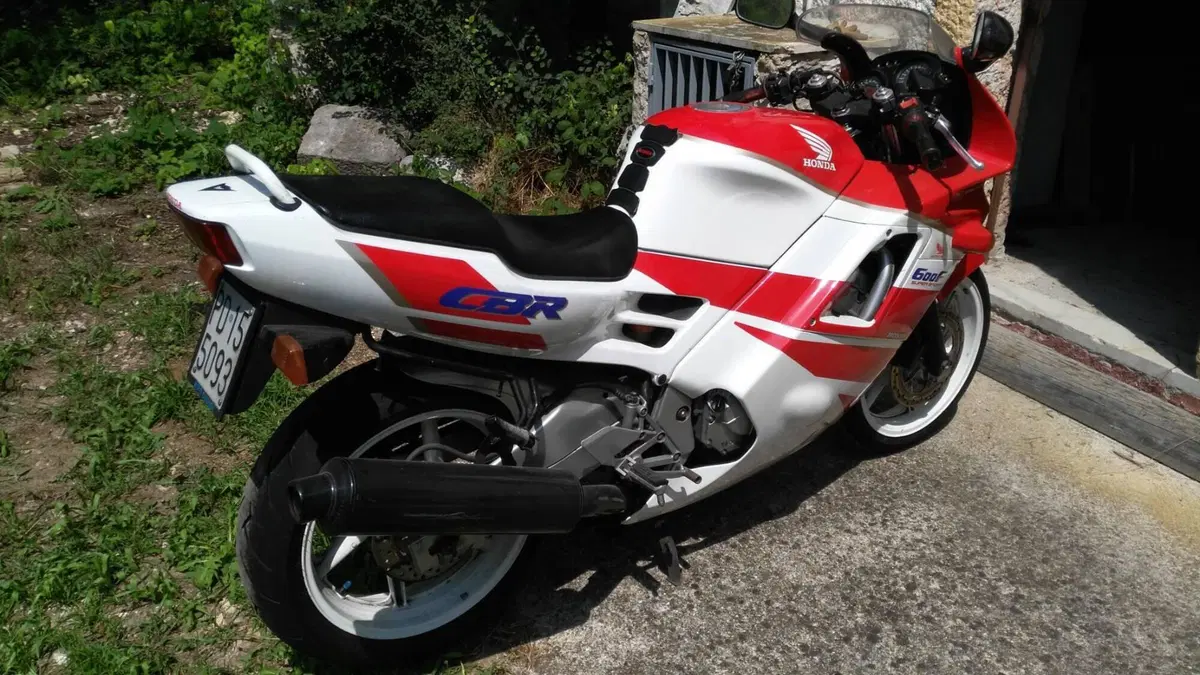 Honda 600 cbr (2)
