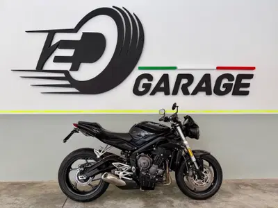 Triumph Street Triple S (2017 - 19) usata