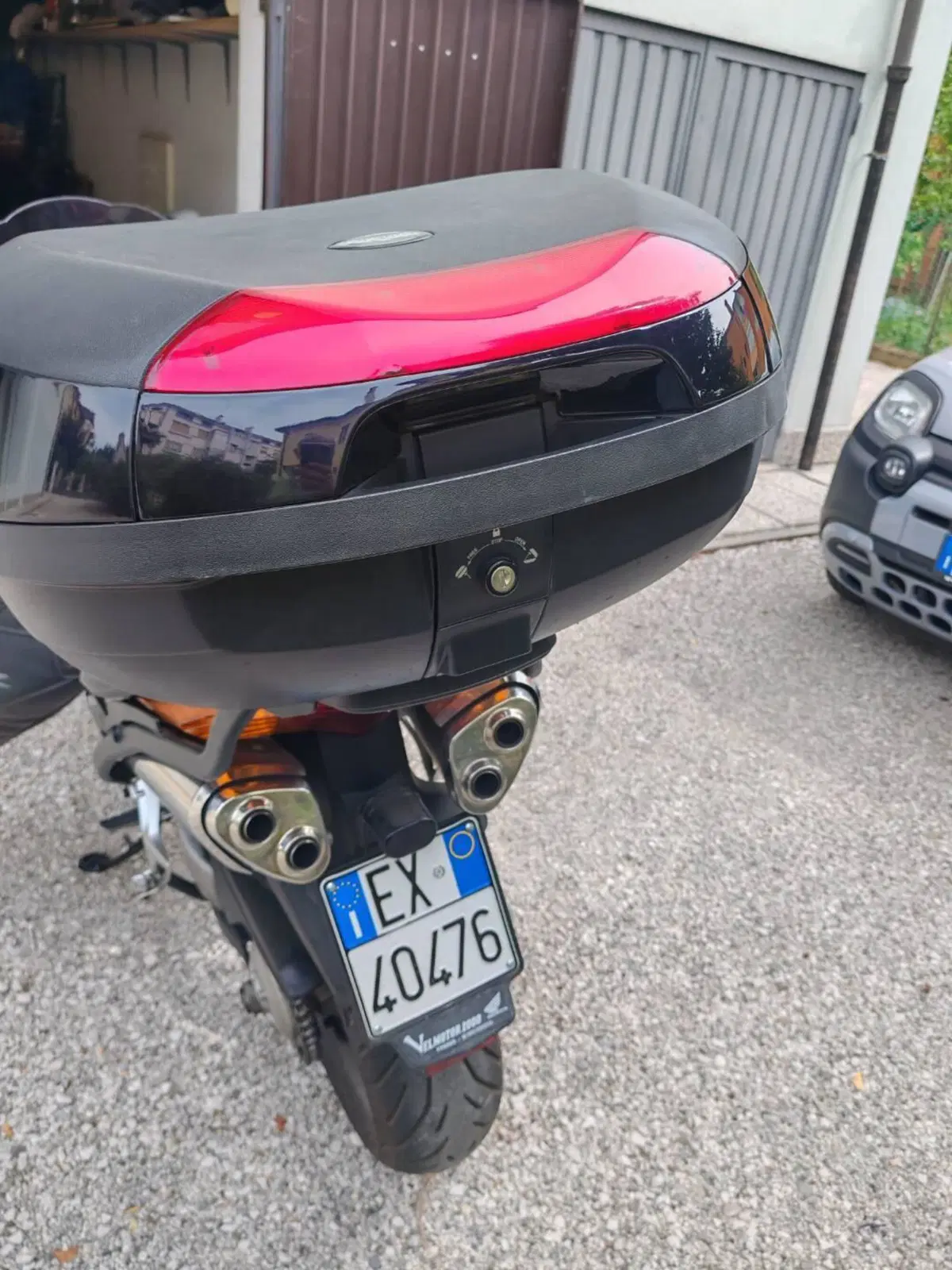 Honda VFR 800 (2002 - 05) (2)