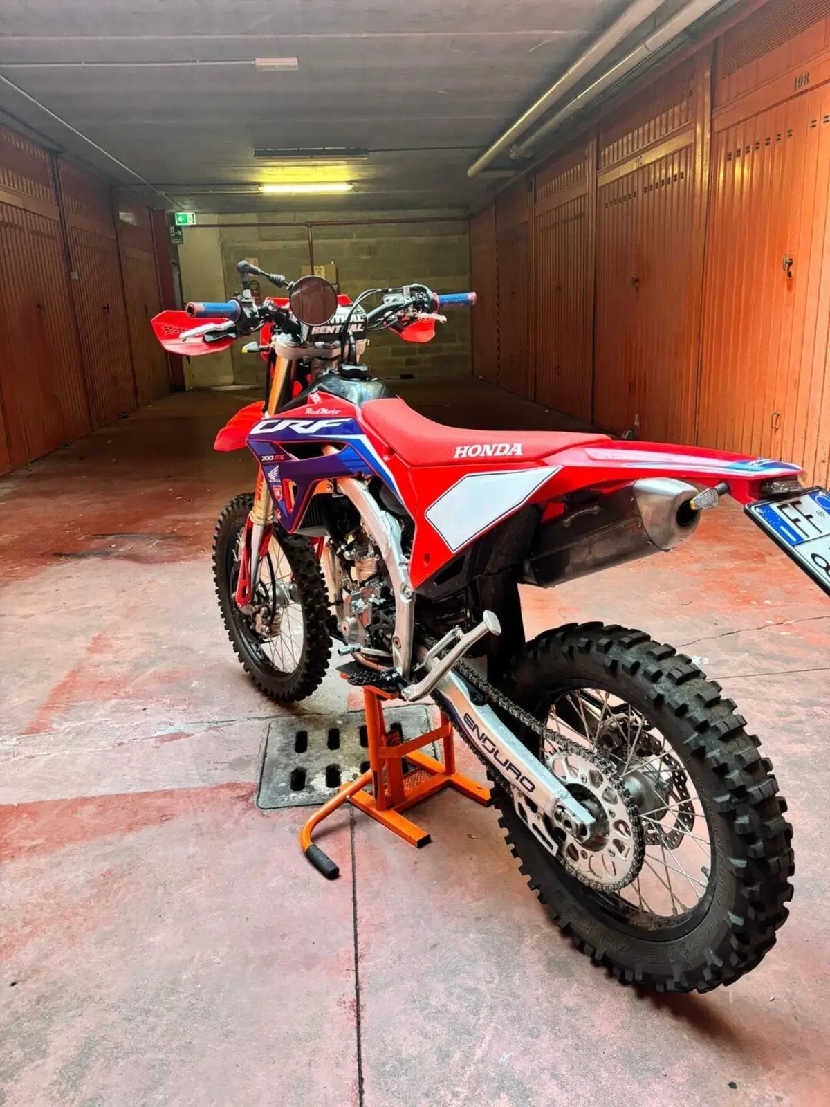 Honda CRF 300RX Enduro (2023) (3)
