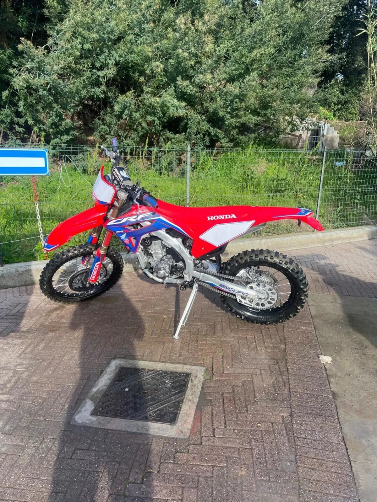 Honda CRF 300RX Enduro (2023) (8)