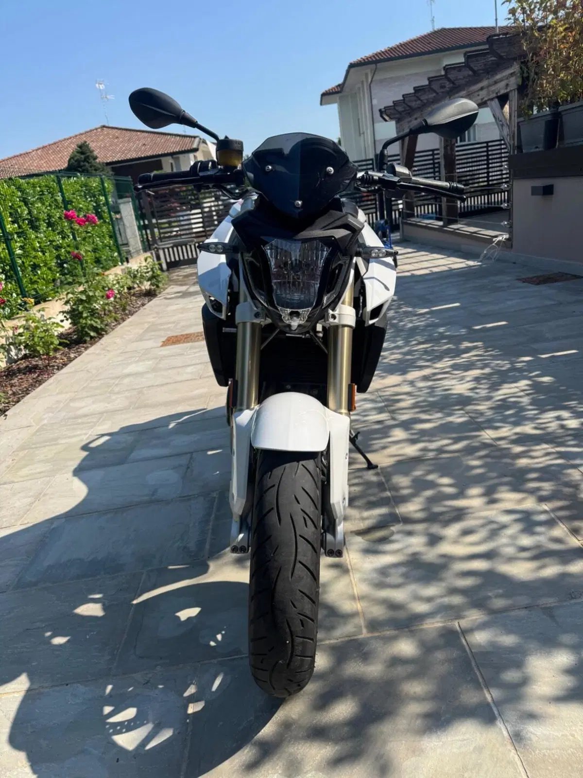 Bmw F 800 R (2017 - 20) (3)