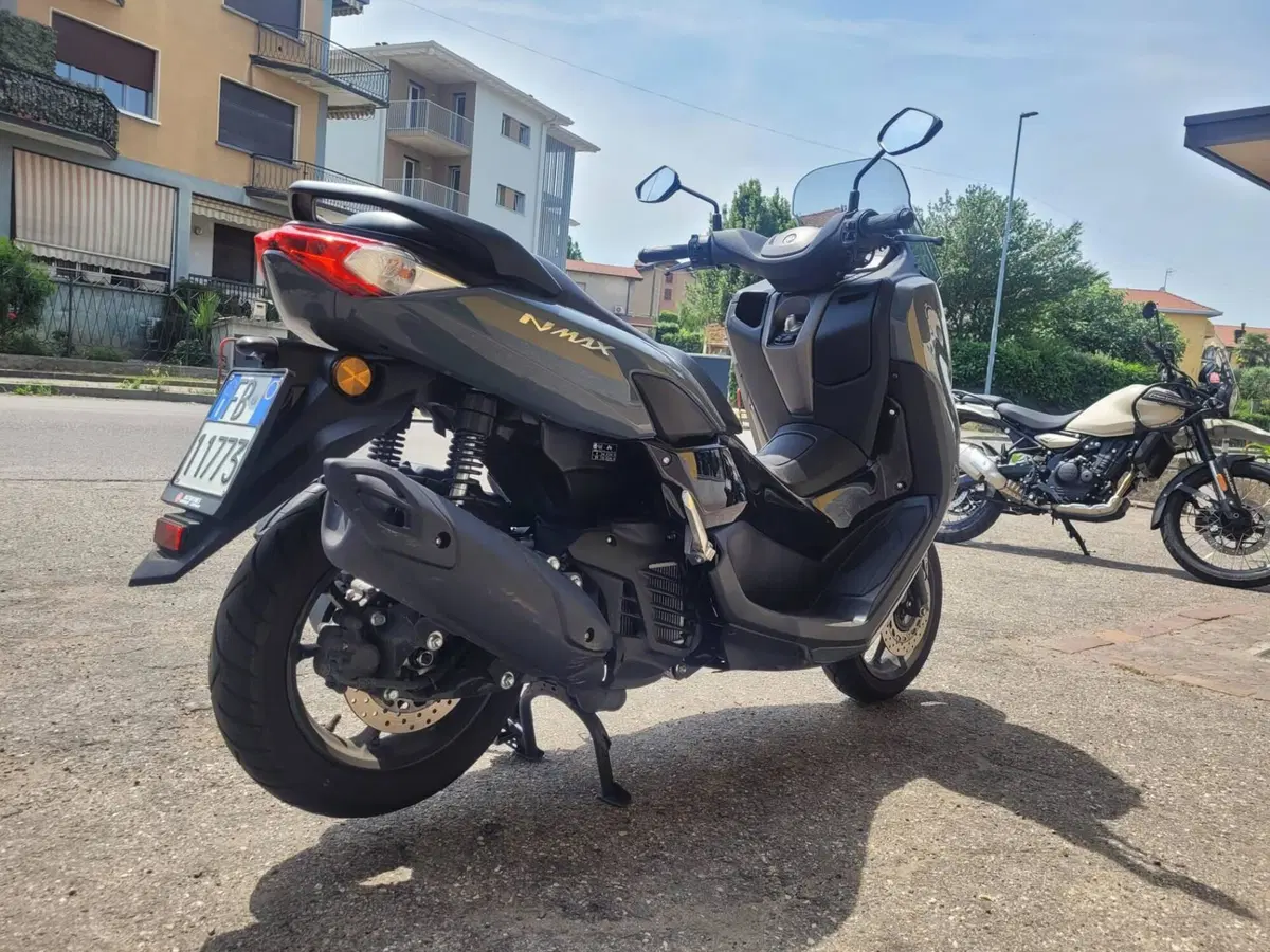 Yamaha N-Max 125 (2021 - 24) (3)