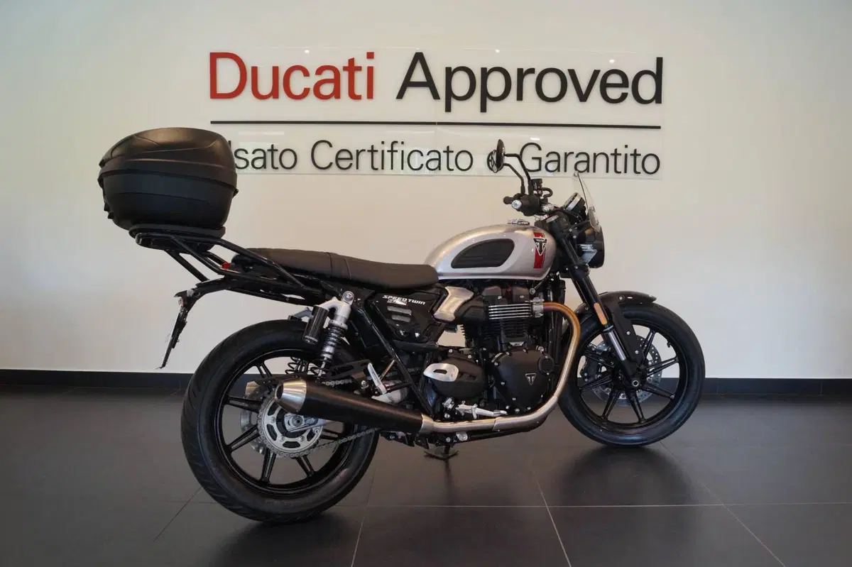 Triumph Speed Twin 900 (2025 - 26) (4)