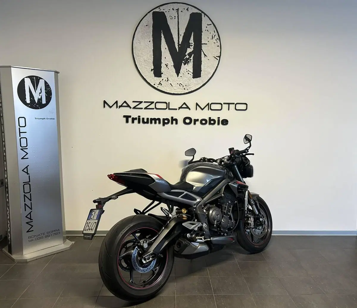 Triumph Street Triple RS (2020 - 22) (2)