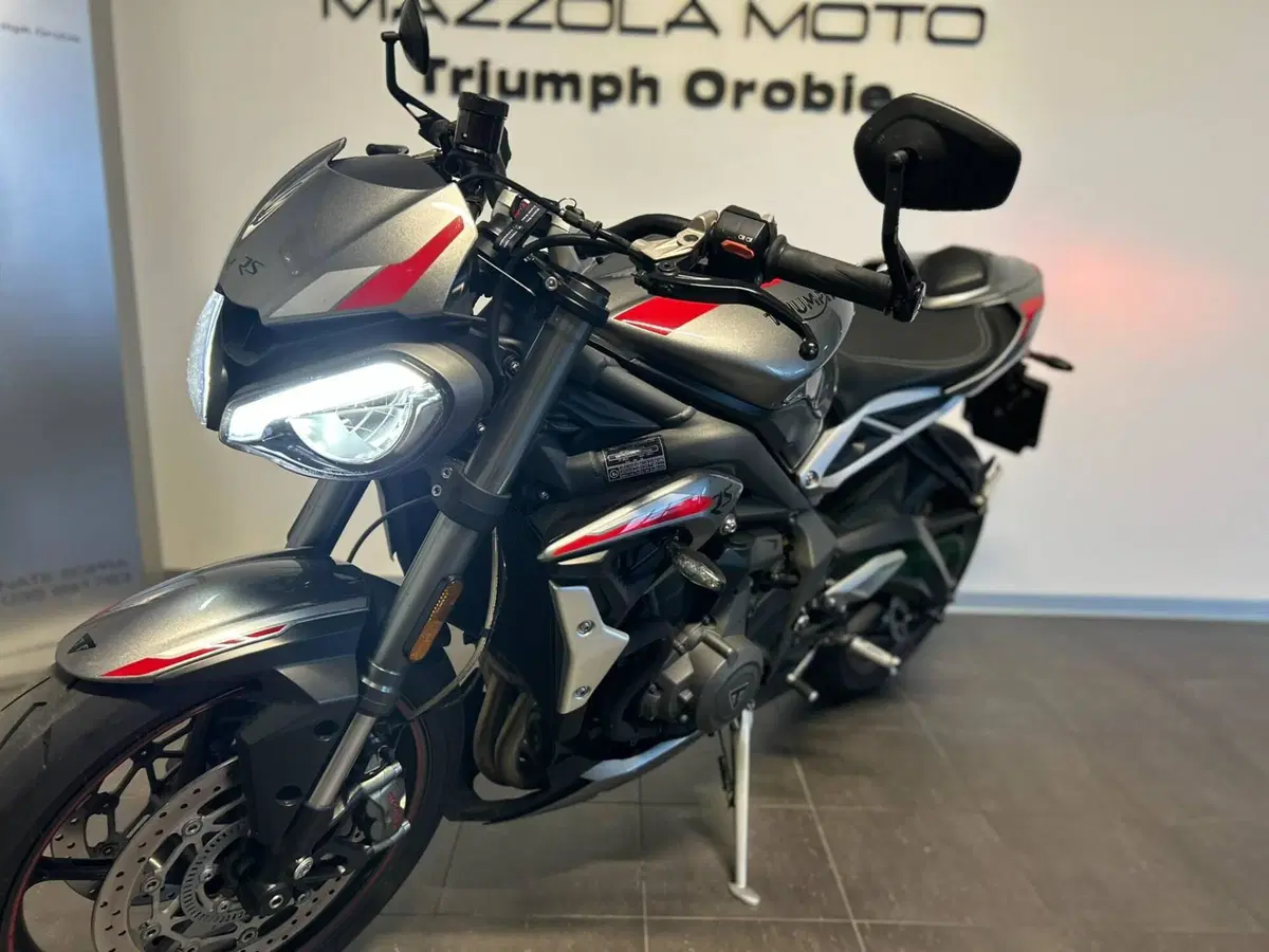 Triumph Street Triple RS (2020 - 22) (6)