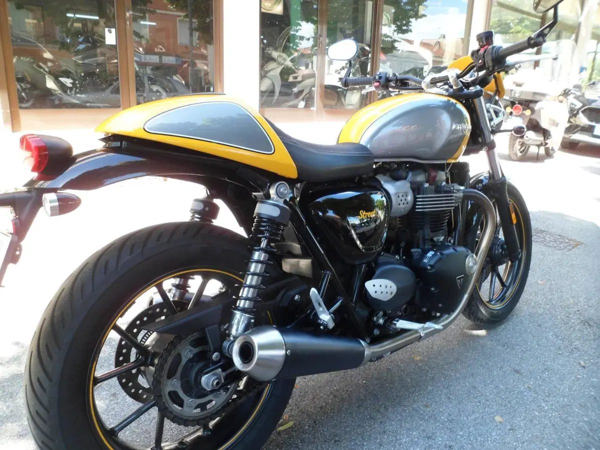 Triumph Street Cup 900 (2017 - 19) (7)