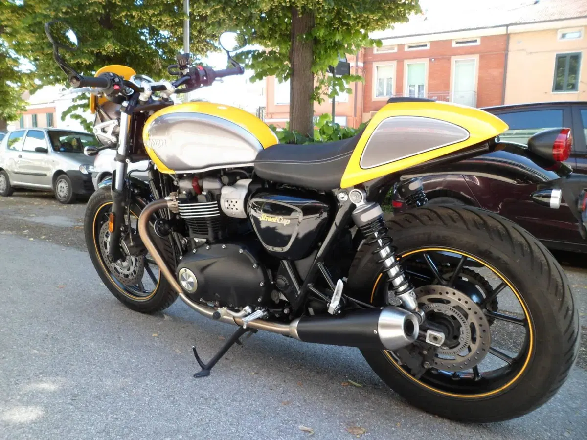 Triumph Street Cup 900 (2017 - 19) (8)
