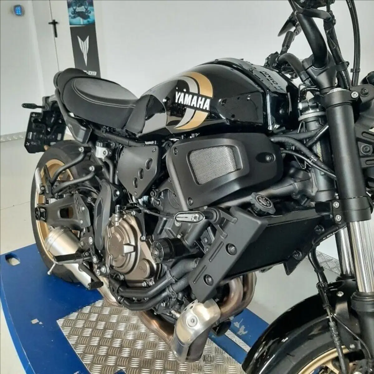 Yamaha XSR 700 (2022 - 26) (5)