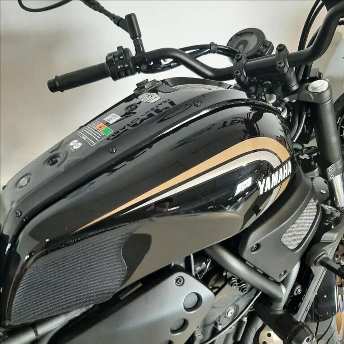 Yamaha XSR 700 (2022 - 26) (12)