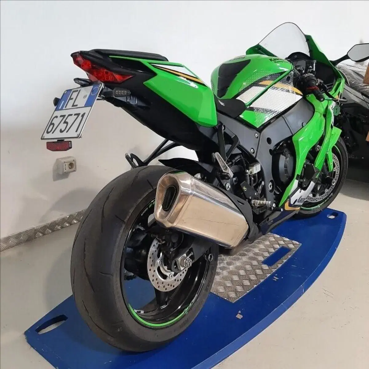 Kawasaki Ninja 1000 ZX-10R (2021 - 25) (6)