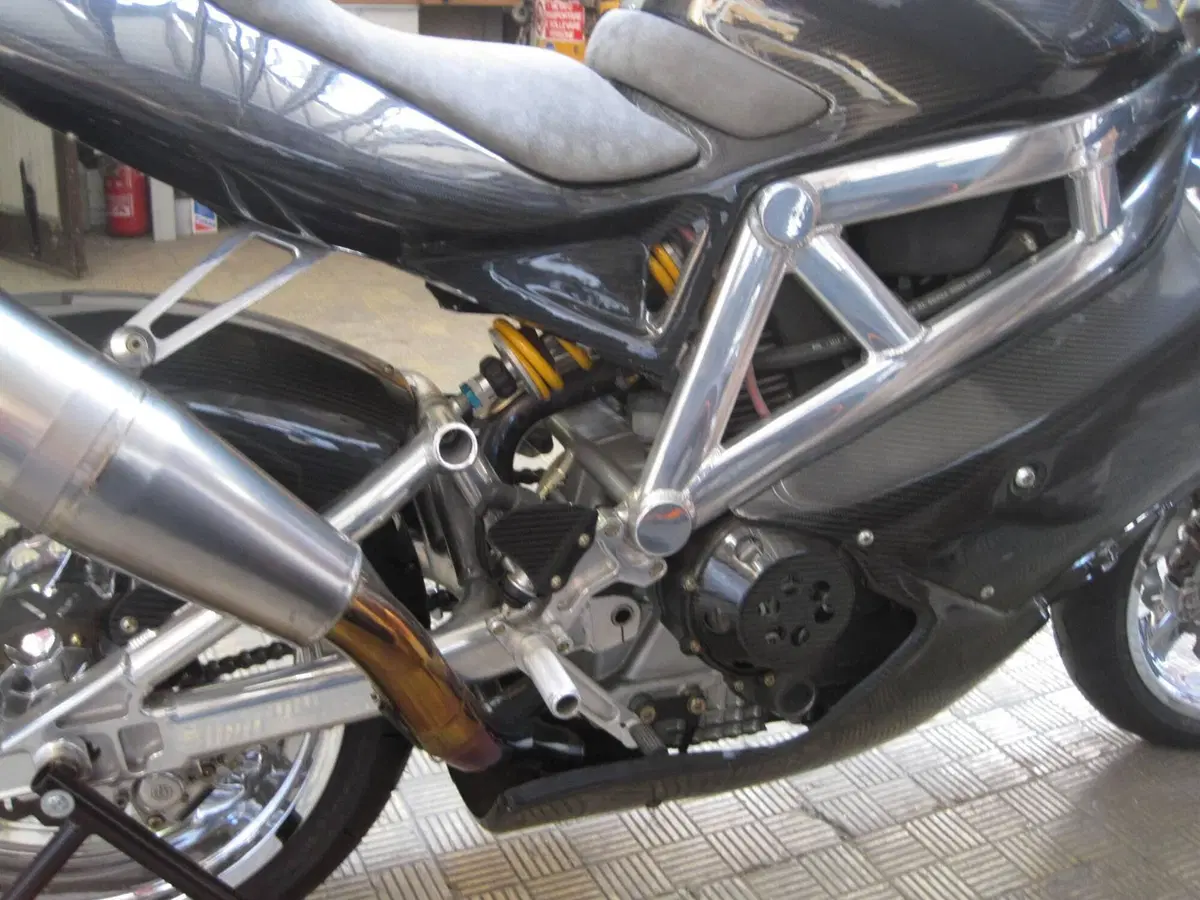 Bimota DB4 900 (1998 - 02) (6)