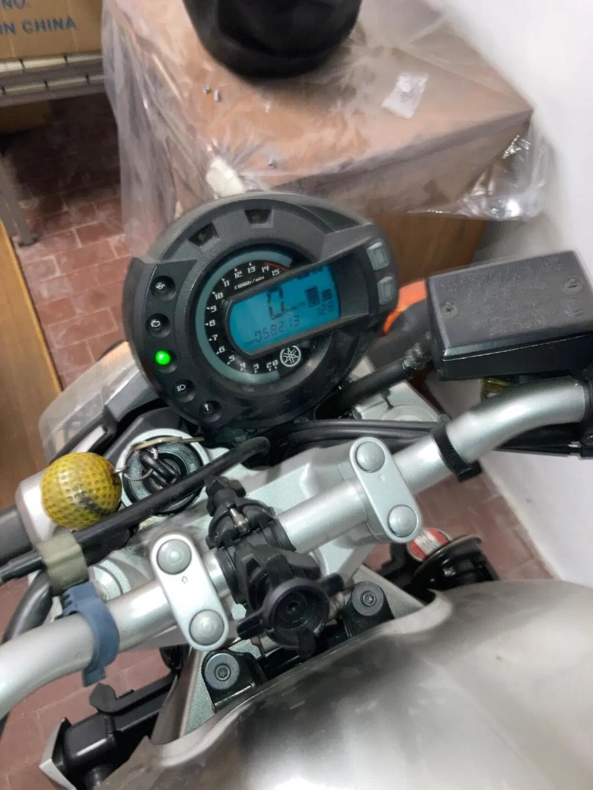Yamaha FZ6 (2004 - 07) (2)