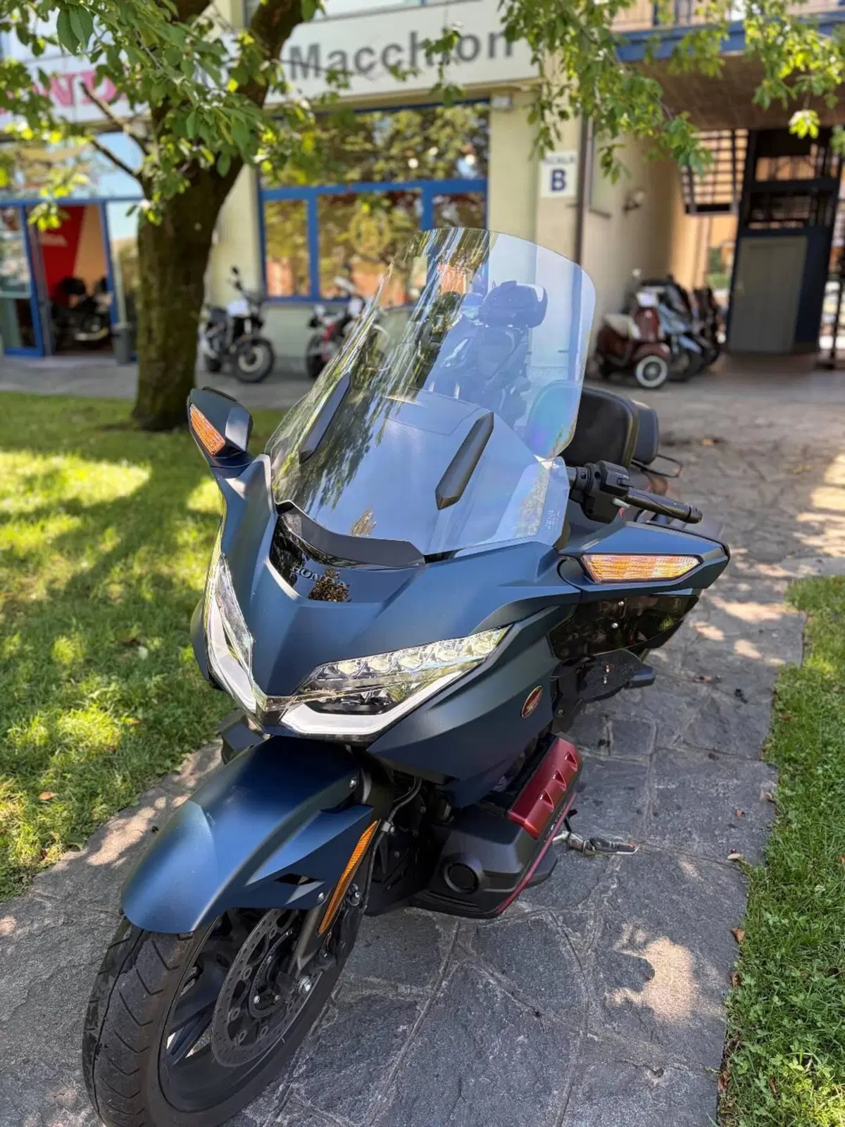 Honda GL 1800 Gold Wing DCT (2021 - 24) (3)