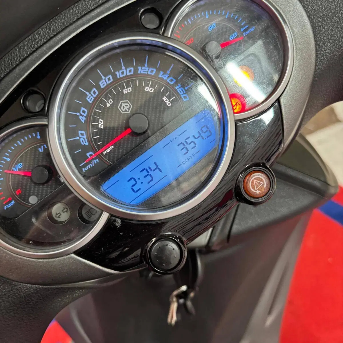 Piaggio Beverly 350 ABS (2016 - 20) (2)