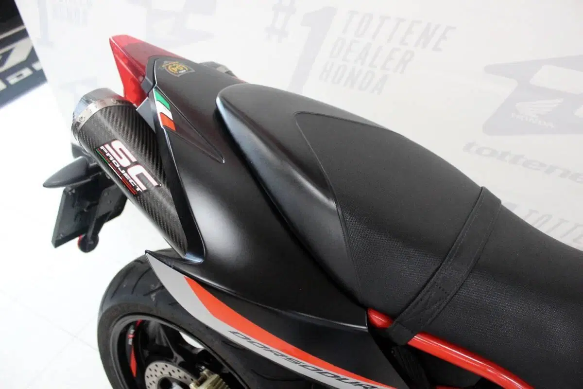 Aprilia Dorsoduro 900 (2017 - 20) (5)