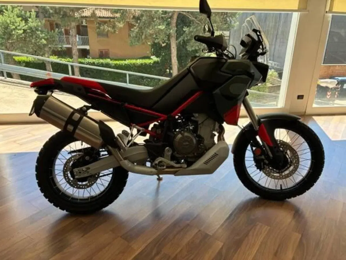 Aprilia Tuareg 660 (2025 - 26) (2)