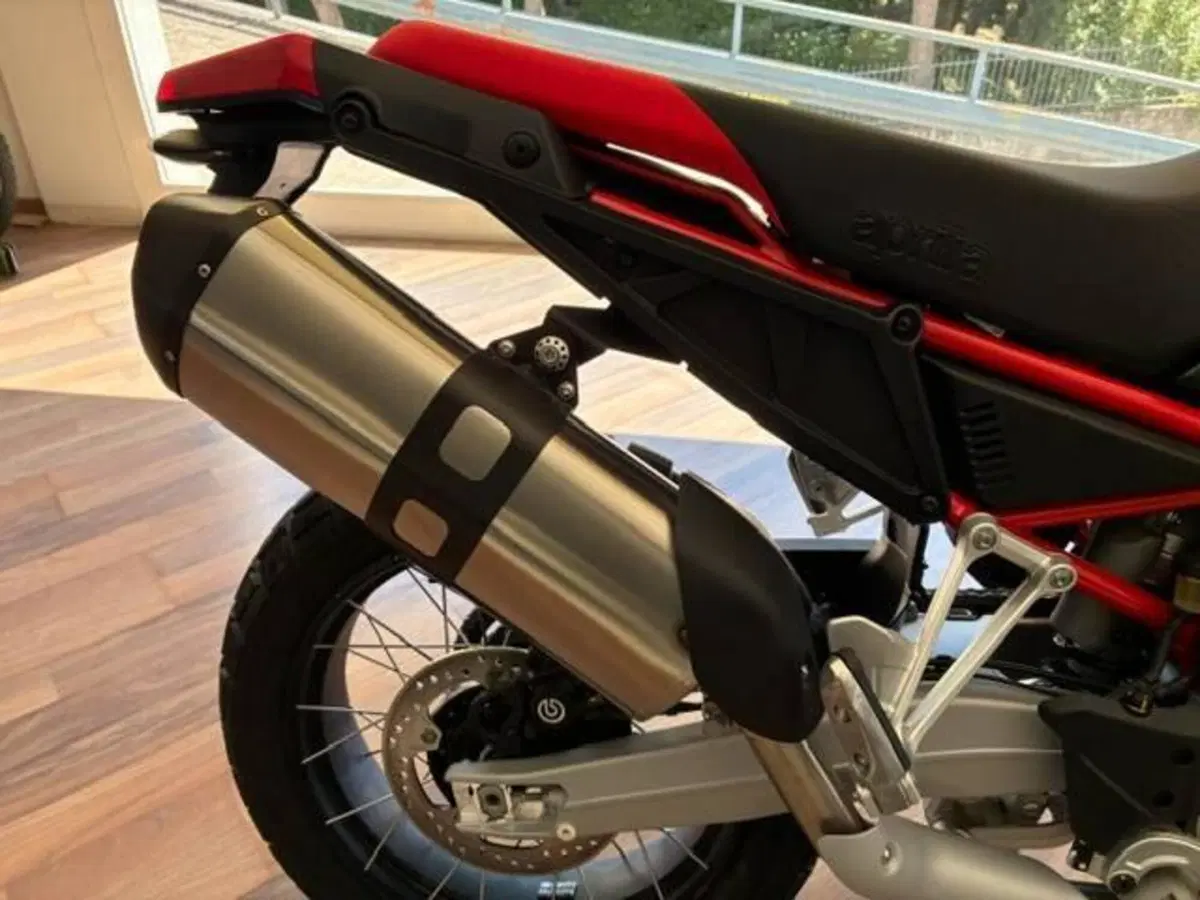 Aprilia Tuareg 660 (2025 - 26) (3)