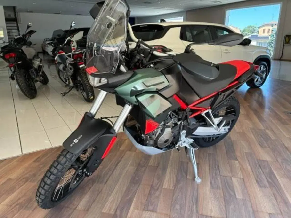 Aprilia Tuareg 660 (2025 - 26)
