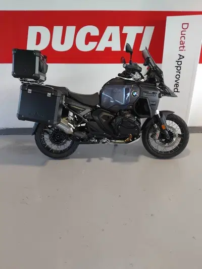 Bmw R 1300 GS Adventure Triple Black (2025 - 26) usata