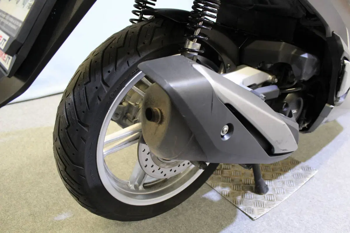 Honda SH 350 (2021 - 24) (6)