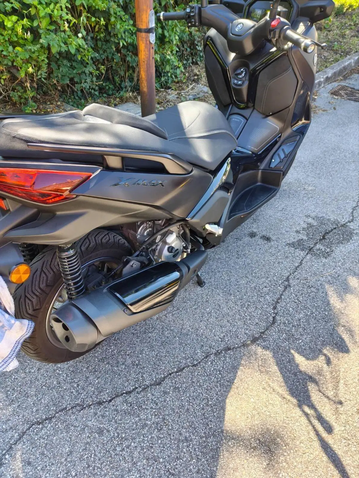 Yamaha X-Max 300 Tech Max+ (2025 - 26) (5)