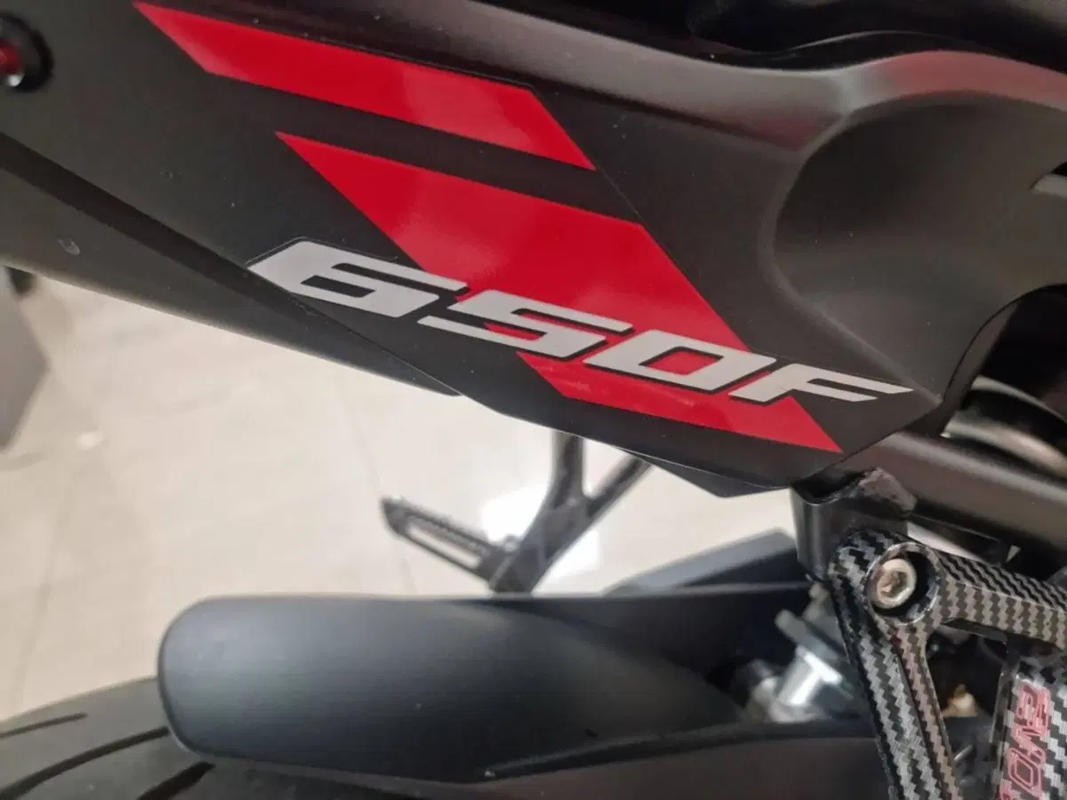 Honda CB 650 F (2017 - 18) (7)
