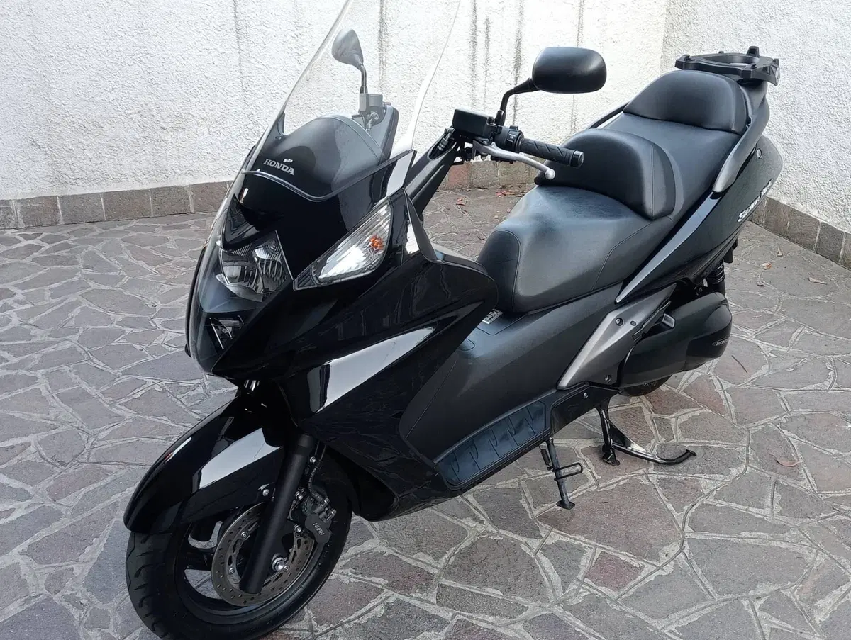 Honda Silver Wing 400 (2006 - 09) (2)