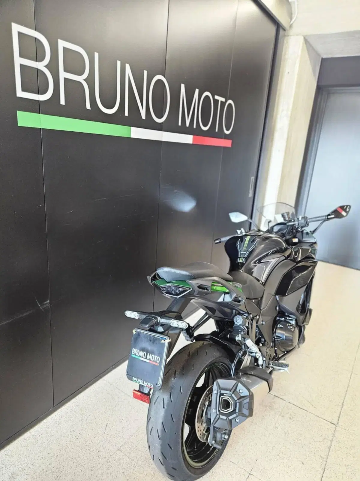 Kawasaki Ninja 1000 SX (2021 - 24) (2)