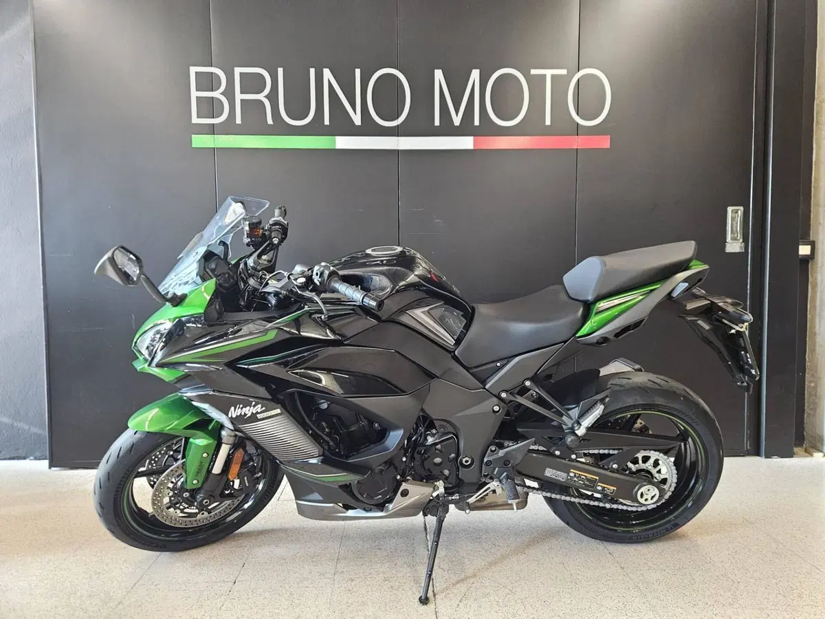 Kawasaki Ninja 1000 SX (2021 - 24) (6)
