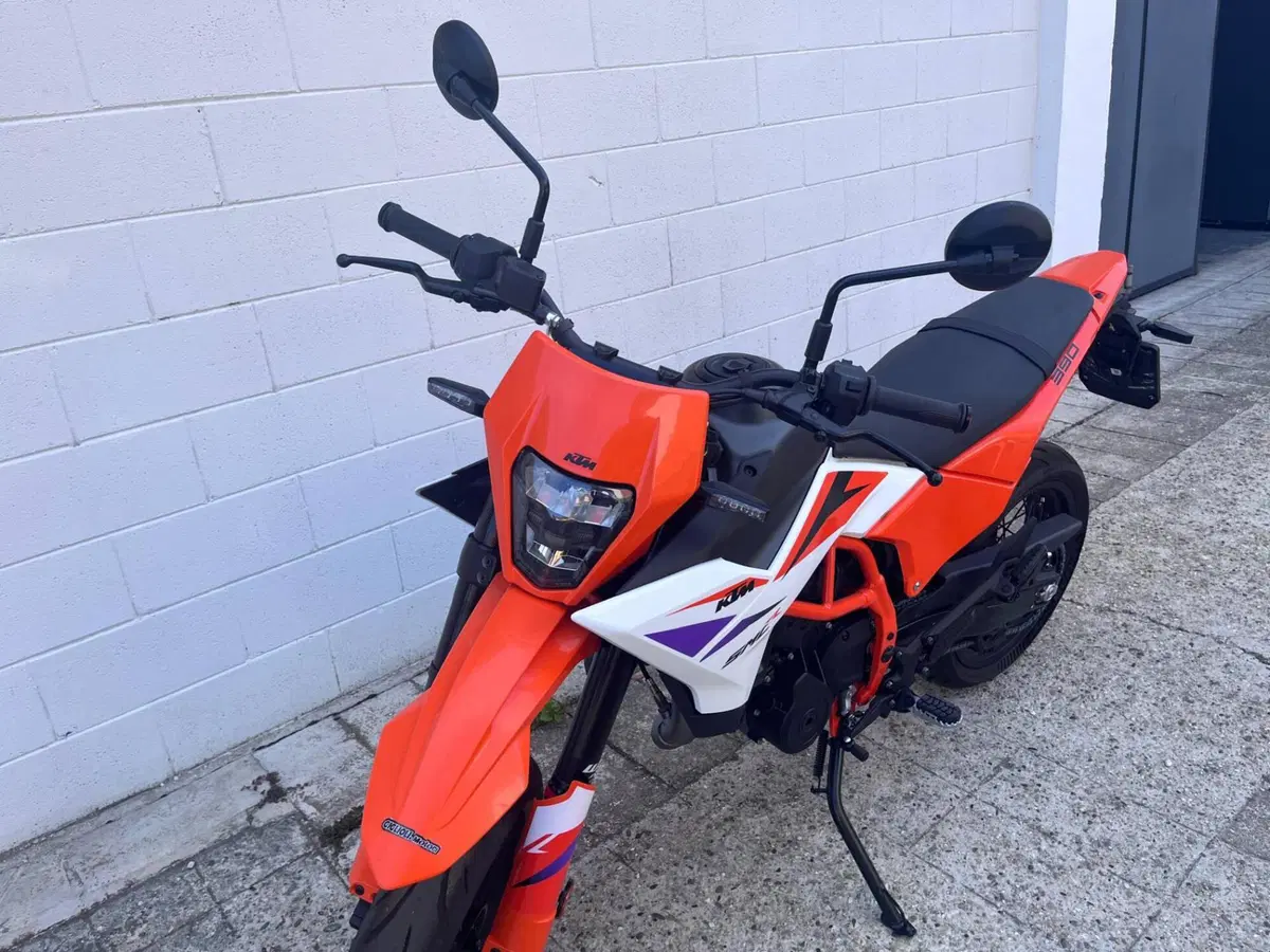 KTM 390 SMC R (2025 - 26) (6)