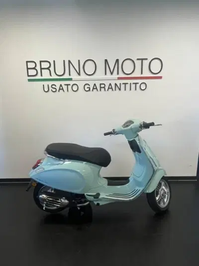 Vespa Primavera 50 (2024 - 25) usata