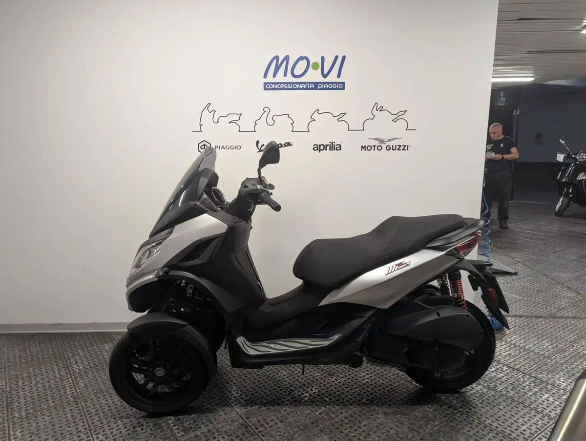 Piaggio MP3 300 ABS Hpe (2021 - 24)