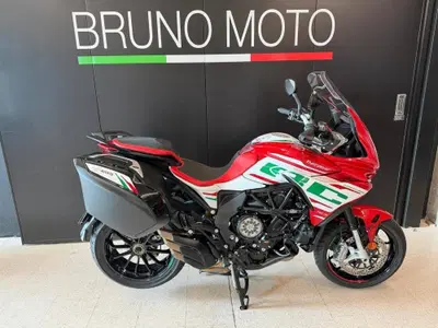 MV Agusta Turismo Veloce 800 RC SCS (2022 - 26) usata
