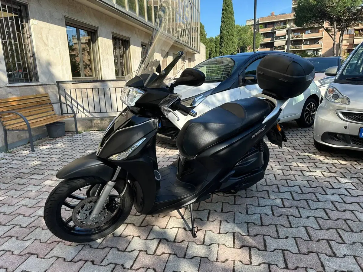 Kymco People 200i S (2021 - 26) (3)