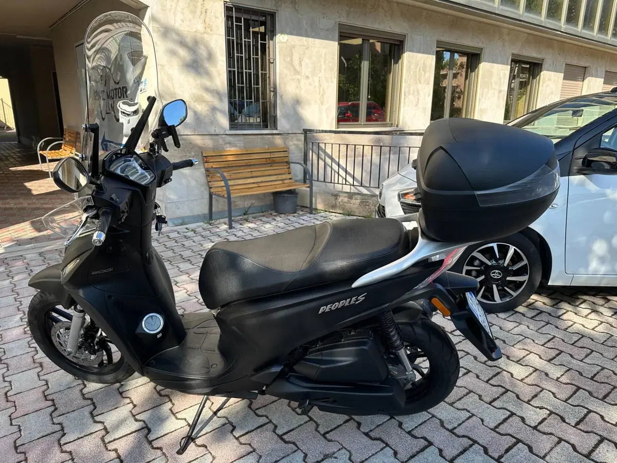 Kymco People 200i S (2021 - 26) (4)
