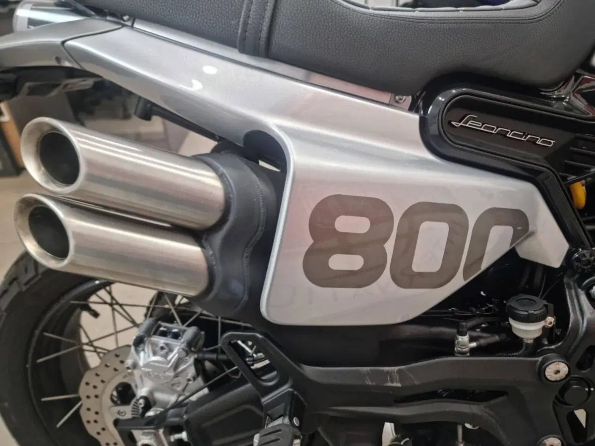 Benelli Leoncino 800 Trail (2022 - 26) (8)