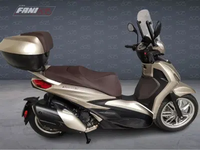 Piaggio Beverly 400 ABS-ASR (2021 - 24) usata